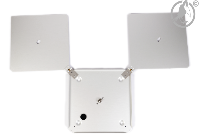 Ausgeklappte Gefahrzettelbox